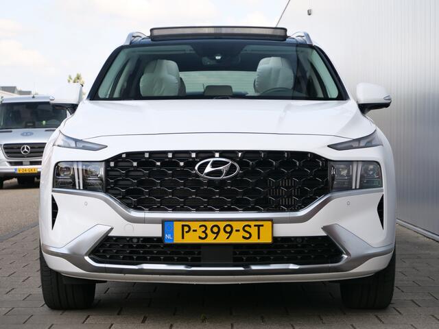 Hyundai SANTA FE 1.6 T-GDI 265pk PHEV Premium Plus Sky 7p. Automaat Panoramadak / Trekhaak / Stoelkoeling / Etc / Etc.