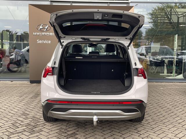 Hyundai SANTA FE 1.6 T-GDI PHEV Comfort Smart Sky 7persoons | Plug-in Hybrid | Trekhaak