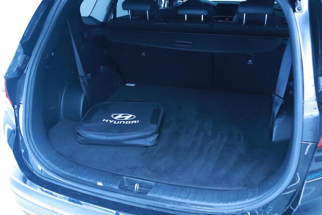 Hyundai SANTA FE 1.6 T-GDI PHEV Premium 7p. | Navigatie | Cruise Control Adaptief | Achteruitrijcamera |