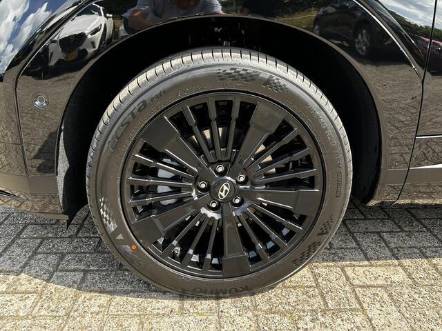 Hyundai SANTA FE 1.6 T-GDI PHEV Black Line 4WD 7p. | Uit voorraad leverbaar |