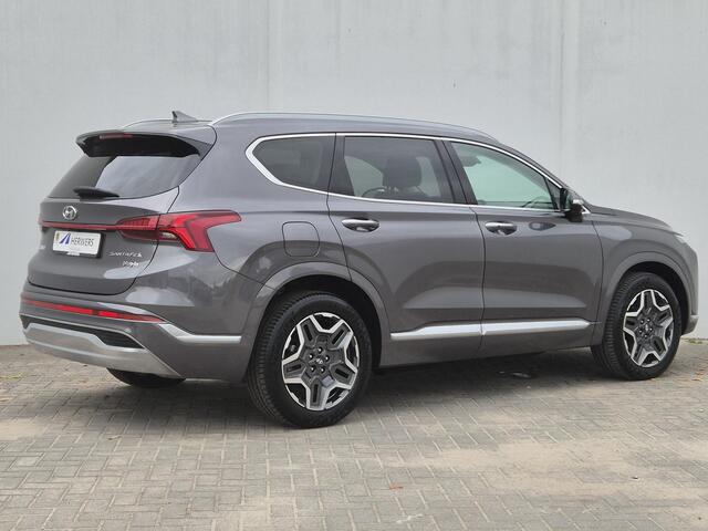 Hyundai SANTA FE 1.6 T-GDI PHEV Plug-in Premium Plus Sky Automaat / HUD / Glazen schuif- en kanteldak / Stuur-, Stoel en Achterbankverwarming / Rondomzicht camera / Elektrische achterklep / Stoelventilatie / Adaptief CC /