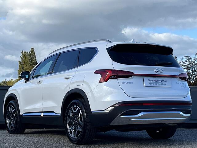 Hyundai SANTA FE 1.6 T-GDI 265PK PHEV Premium Sky 7p. | 7-Persoons | Lederen bekleding incl ventilatie en verwarming |Panorama schuifkanteldak | Fabrieksgarantie 07-2029 |