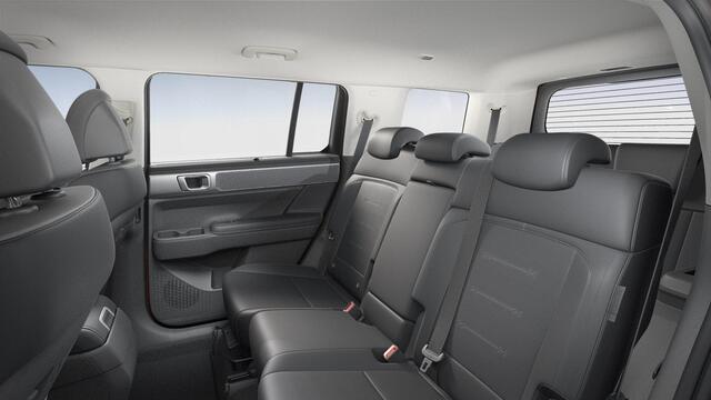 Hyundai SANTA FE 1.6 T-GDI PHEV Comfort Plus 4WD 7p. / Incl. ¤2500,- inruilvoordeel / Navigatie / Apple & Android carplay / Airco / Achteruitrijcamera / levertijd 3 maanden /