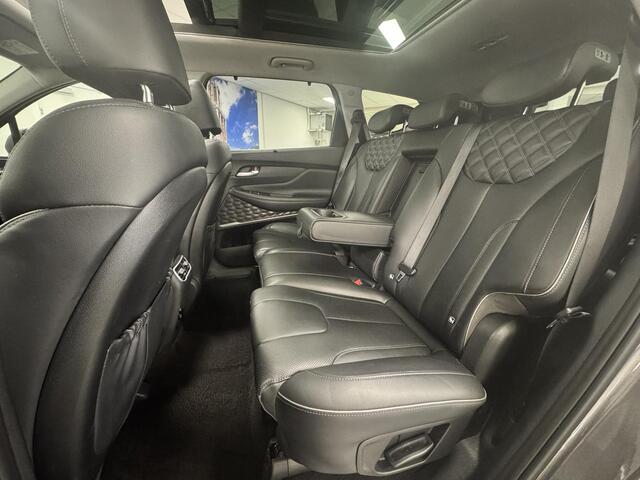 Hyundai SANTA FE 1.6 T-GDI PHEV Premium Sky 7p. | PANO | Camera |