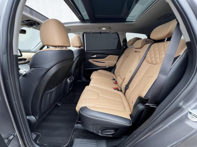 Hyundai SANTA FE 1.6 T-GDI PHEV 5p Premium Plus Sky / Fabrieksgarantie tot 11-2026 / 1.350 kg trekgewicht / Pano schuifdak / Leder / HUD / Camera 360° / Stuur-, stoel- en achterbankverwarming / Stoelventilatie / Apple Carplay Android / Winterwielen inclusief /