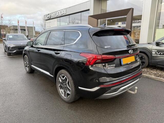 Hyundai SANTA FE 1.6 T-GDI HEV PREMIUM SKY AUT. Trekhaak | Pano | Leder | Stoelventilatie