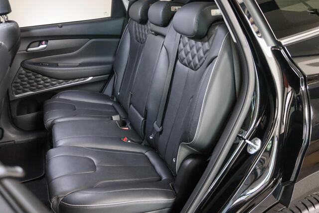 Hyundai SANTA FE 1.6 T-GDI HEV Premium Sky 7-Persoons Panoramadak, 360Camera, Memory, Ventilatiestoelen