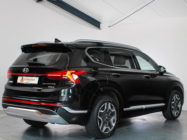 Hyundai SANTA FE 1.6 T-GDI PHEV Premium Plus Sky 7-Persoons, Panoramadak, Volleder, Vol optie!