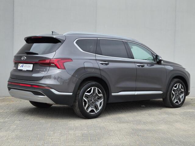 Hyundai SANTA FE 1.6 T-GDI PHEV Premium Sky / Dealer onderhouden / Fabrieksgarantie tot 03-2027 / Head Up Display / Trekhaak afneembaar / Glazen schuif- en kanteldak / EAER bereik 58 km bereik stad 69 km / Trekgewicht 1350 kg / Stuur- Stoel & Achterbank verwarming / Elek