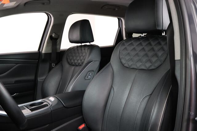 Hyundai SANTA FE 1.6 T-GDI PHEV Comfort Smart 7-Persoons Trekhaak, Volleder, ACC, Apple CarPlay / Android Auto