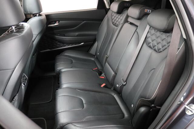 Hyundai SANTA FE 1.6 T-GDI PHEV Comfort Smart 7-Persoons Trekhaak, Volleder, ACC, Apple CarPlay / Android Auto