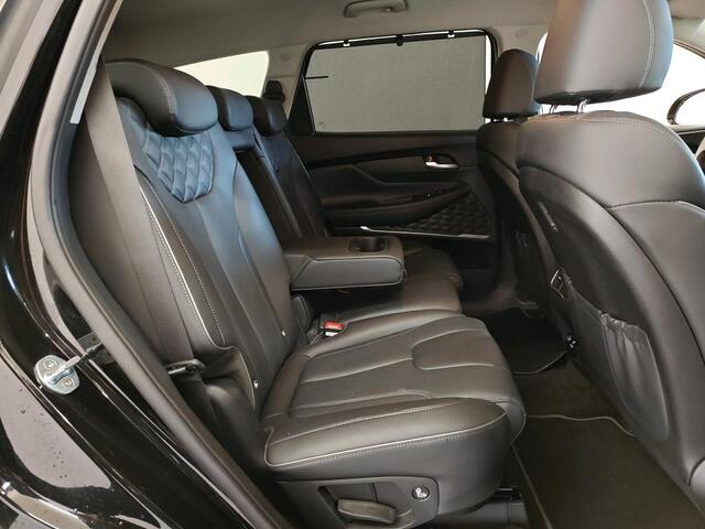 Hyundai SANTA FE 1.6 T-GDI PHEV PREMIUM 7-PERS I AUTOMAAT I P-CAMERA I LEDEREN BEKLEDING I STOELVERWARMING