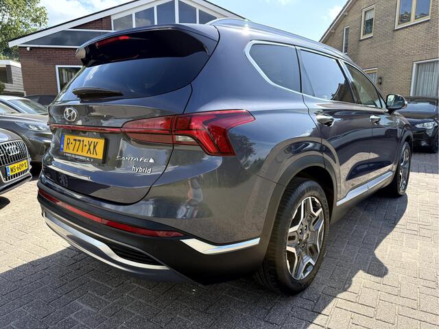 Hyundai SANTA FE 1.6 T-GDI HEV Premium Sky 7- Persoons NL. Auto, Vol Opties!!