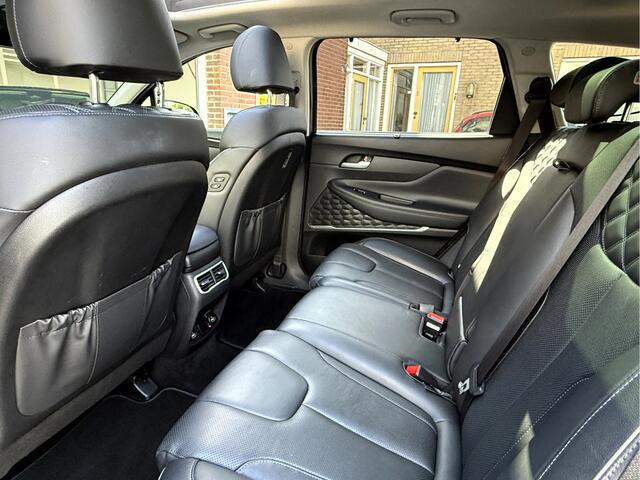 Hyundai SANTA FE 1.6 T-GDI HEV Premium Sky 7- Persoons NL. Auto, Vol Opties!!