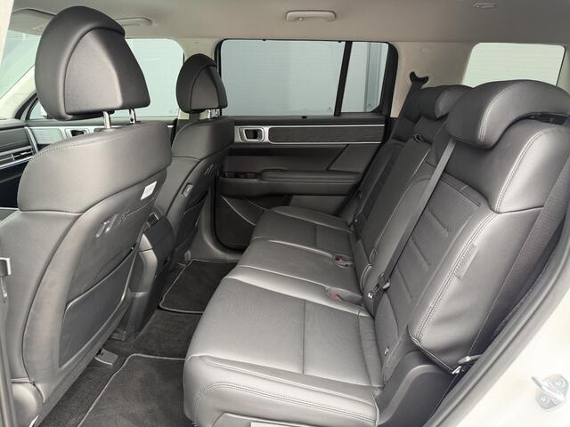 Hyundai SANTA FE 1.6 T-GDI HEV Premium 7p / Ledere Bekleding / 7 Persoons / Vol Uitgerust met Opties / Adaptive Cruise / Elektrische Stoelen met Memory /