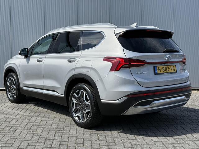 Hyundai SANTA FE 1.6 T-GDI PHEV Premium 7p. / 1e eig / Dealer onderhouden / Leder / 7 Pers. / Stoelventilatie / All Season /