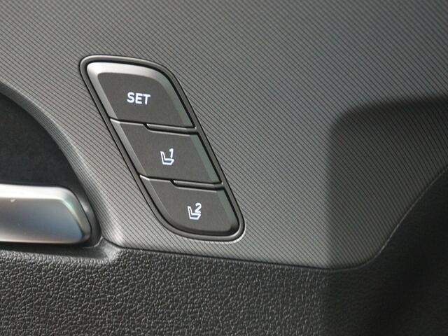 Hyundai SANTA FE 1.6 T-GDI PHEV Premium Plus Sky 7p. | Panoramadak | 360 Camera | Stoelgeheugen | Stoelverwarming/-Verkoeling | Gratis-museum-arrangement , Onderweg-naar-dealer