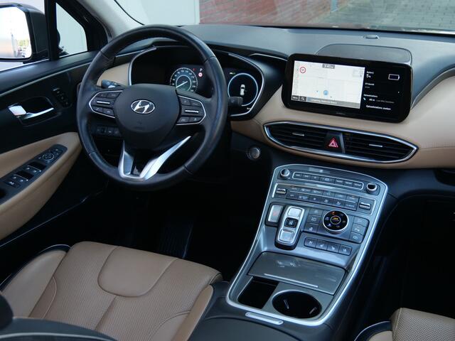Hyundai SANTA FE 1.6 T-GDI PHEV Premium Sky 265 Pk Automaat Navi / DAB / Leer / Pano-dak / Trekhaak / Apple Carplay