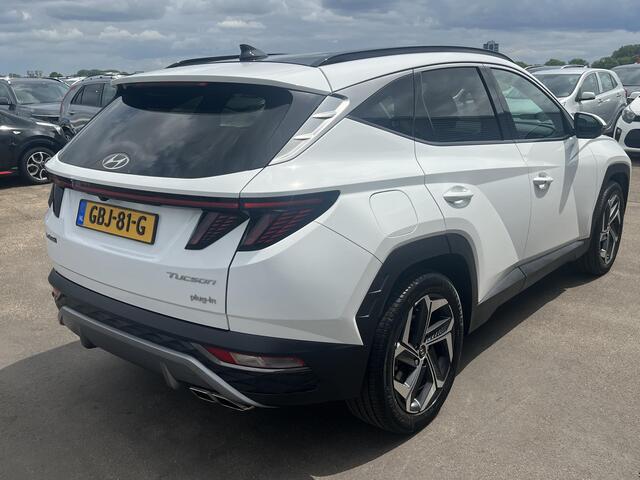 Hyundai TUCSON 1.6 T-GDI PHEV Premium Sky 4WD Schuif/kanteldak, Navigatie, Stoelverwarming, Parkeersensoren voor + Achter, Dodehoekdetectie, Climate control, BTW-Auto