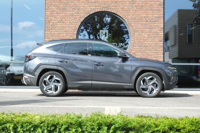 Hyundai TUCSON 1.6 T-GDI PHEV 4WD Navigatie, Panoramadak, Trekhaak, Carplay