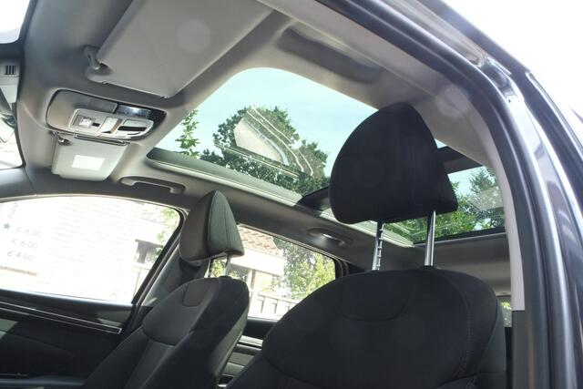 Hyundai TUCSON 1.6 T-GDI PHEV 4WD Navigatie, Panoramadak, Trekhaak, Carplay
