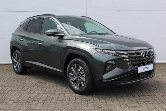 Hyundai TUCSON 1.6 T-GDI PHEV Comfort Smart 4WD / ¤ 6.000,- Prijsvoordeel / ¤ 43.890,- Rijklaar / Direct Leverbaar / Navigatie + Apple Carplay/Android Auto / Climate Control / Keyless Entry & Start /
