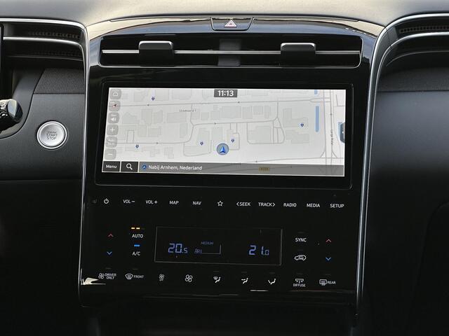 Hyundai TUCSON 1.6 T-GDI PHEV Comfort Smart 4WD / Navigatie / Apple Carplay & Android Auto / Achteruitrijcamera / Climate Control / Adaptive Cruise Control / Stoelverwarming / KRELL Audio / Parkeersensoren Voor + Achter /