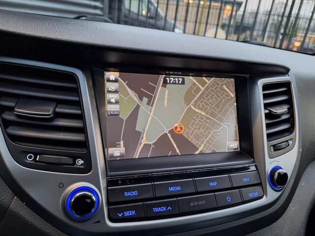 Hyundai TUCSON 1.6 T-GDI MHEV Comfort | Trekhaak Afneembaar | Carplay | Panodak | Cruise Control | Navigatie | Camera | Stoelverwarming | Climate Control |