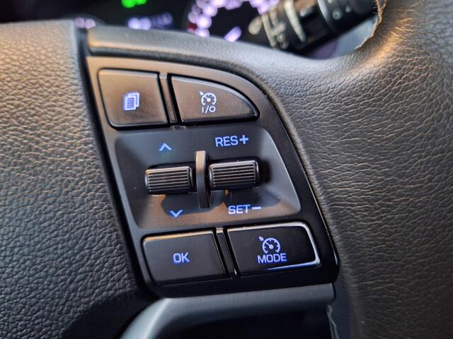 Hyundai TUCSON 1.6 T-GDI MHEV Comfort | Trekhaak Afneembaar | Carplay | Panodak | Cruise Control | Navigatie | Camera | Stoelverwarming | Climate Control |