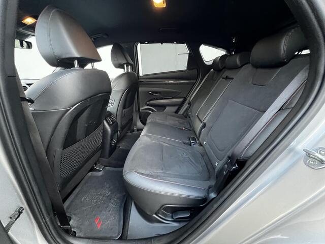 Hyundai TUCSON 1.6 T-GDI PHEV N Line 4WD / Afneembare trekhaak 1.350 kg / Elektrisch bedienbare stoelen - achterklep / Cruise Control Adaptief / Navi / Apple Carplay Android / 19" Lichtmetalen wielen /