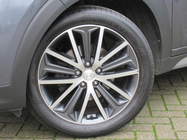Hyundai TUCSON 1.6 T-GDI 177 PK 4WD Passion 2e eigen | dealer onderh | LED kopl | 19" inch | Navi | 1900 KG tr.gewicht