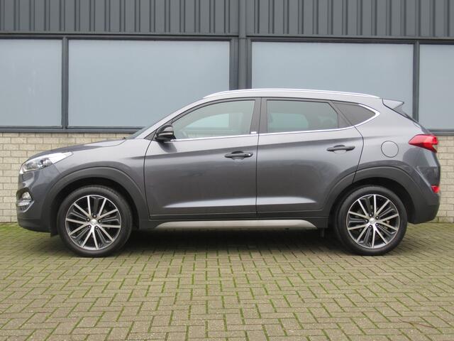 Hyundai TUCSON 1.6 T-GDI 177 PK 4WD Passion 2e eigen | dealer onderh | LED kopl | 19" inch | Navi | 1900 KG tr.gewicht