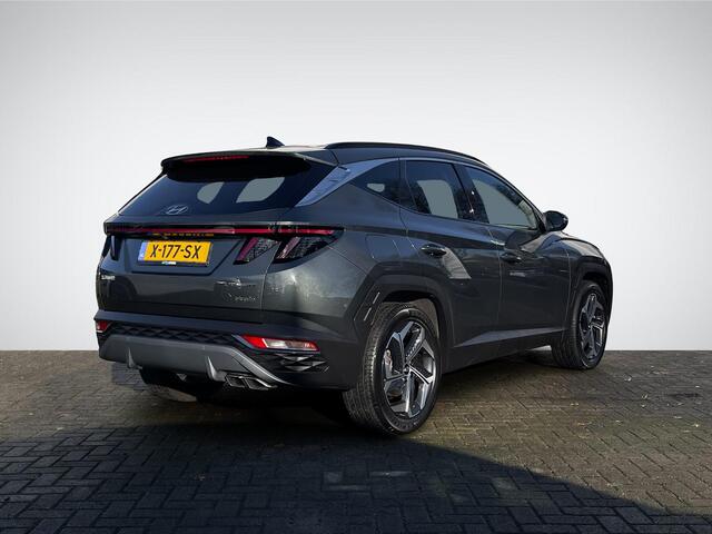 Hyundai TUCSON 1.6 T-GDI PHEV Comfort Smart 4WD | Navigatie | Camera | Apple Carplay/Android Auto | Stuur- + Stoelverwarming | Elek. Achterklep | Rijklaarprijs!