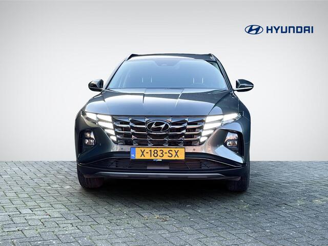 Hyundai TUCSON 1.6 T-GDI HEV Comfort Smart | Navigatie | Camera | Stuur- + Stoelverwarming | Elek. Achterklep | Premium Audio | Rijklaarprijs!