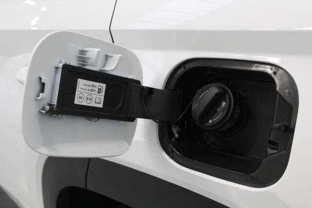 Hyundai TUCSON 1.6 T-GDI MHEV ESSENTIAL 150PK, 1650KG TREKGEWICHT | STOEL/STUUR VERWARMING | DAB | CARPLAY | TREKHAAK | CAMERA