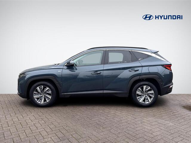 Hyundai TUCSON 1.6 T-GDI MHEV Comfort Smart | Navigatie | Camera | Stuur- + Stoelverwarming | Elek. Achterklep | Premium Audio | Apple Carplay/Android Auto | Rijklaarprijs!