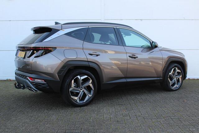 Hyundai TUCSON 1.6 T-GDI PHEV Comfort Smart 4WD / Trekhaak (1350 KG) / Navigatie + Apple Carplay/Android Auto / Cruise Control Adaptief / Climate Control / Stoel- + Stuurverwarming /