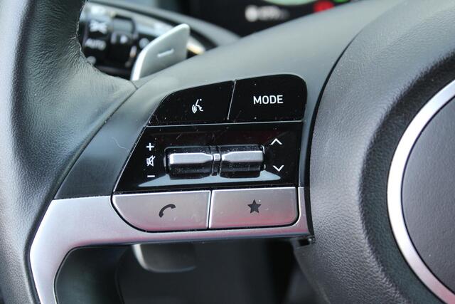 Hyundai TUCSON 1.6 T-GDI PHEV Comfort Smart 4WD / Trekhaak (1350 KG) / Navigatie + Apple Carplay/Android Auto / Cruise Control Adaptief / Climate Control / Stoel- + Stuurverwarming /