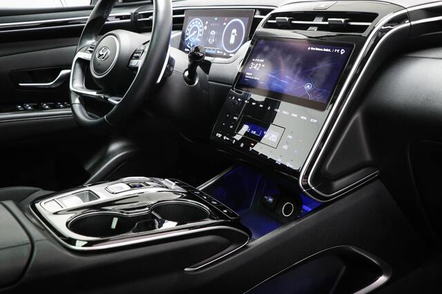Hyundai TUCSON 1.6 T-GDI PHEV Comfort Smart 4WD | PANORAMADAK | DAB | APPLE | CAMERA