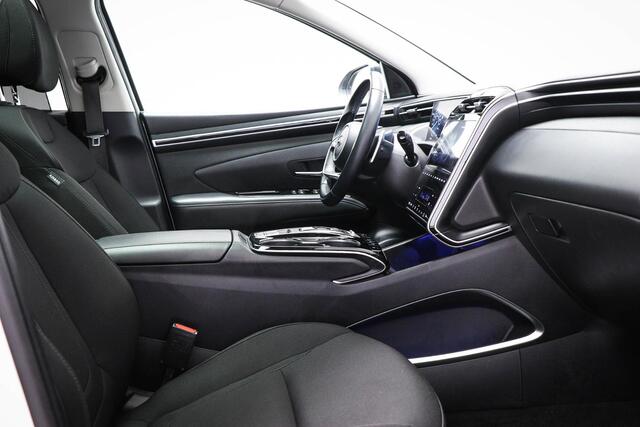 Hyundai TUCSON 1.6 T-GDI PHEV Comfort Smart 4WD | PANORAMADAK | DAB | APPLE | CAMERA