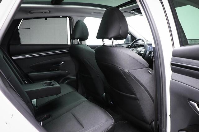 Hyundai TUCSON 1.6 T-GDI PHEV Comfort Smart 4WD | PANORAMADAK | DAB | APPLE | CAMERA
