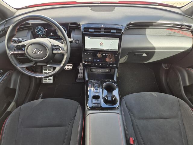 Hyundai TUCSON 1.6 T-GDI HEV N Line Sky Automaat / Apple Carplay Android Auto / Rondomzicht camera / Glazen schuif- en kanteldak / Adaptief cruise control / Stuur-, en stoelverwarming / stoelverkoeling /