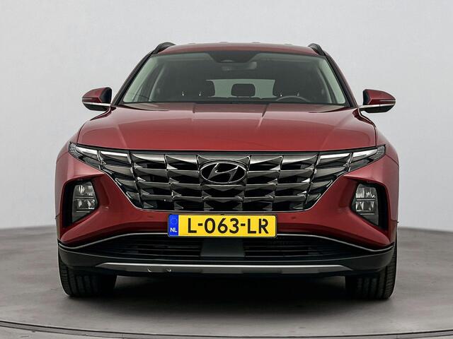Hyundai TUCSON 1.6 T-GDI PHEV Comfort Smart 4WD | Stoel + Stuurverwarming | Trekhaak | El. bed. achterklep| Krell Audio | Navigatie | Camera |
