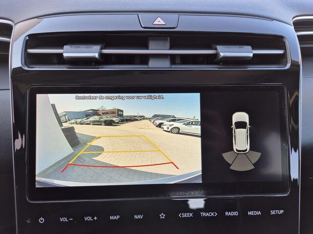 Hyundai TUCSON 1.6 T-GDI HEV 230pk Comfort Automaat / Apple Carplay Android Auto / Adaptief cruise control / Achteruitrijcamera / Trekgewicht 1650 Kg / Lichtmetalen wielen 17" / Parkeersensoren achter /