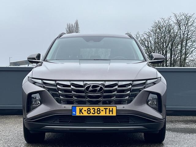 Hyundai TUCSON 1.6 T-GDI 150 PK MHEV Comfort | Trekhaak | Lederen bekleding | 19'' Lichtmetalen velgen | Ingebouwde navigatiesysteem |