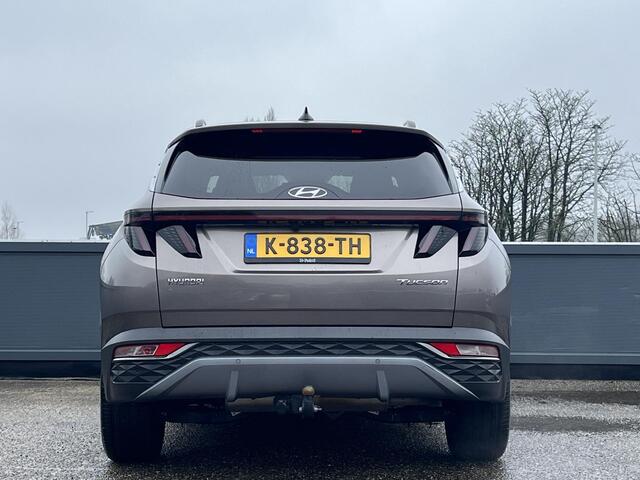 Hyundai TUCSON 1.6 T-GDI 150 PK MHEV Comfort | Trekhaak | Lederen bekleding | 19'' Lichtmetalen velgen | Ingebouwde navigatiesysteem |