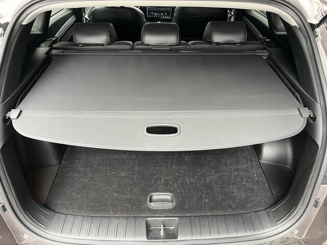 Hyundai TUCSON 1.6 T-GDI 150 PK MHEV Comfort | Trekhaak | Lederen bekleding | 19'' Lichtmetalen velgen | Ingebouwde navigatiesysteem |