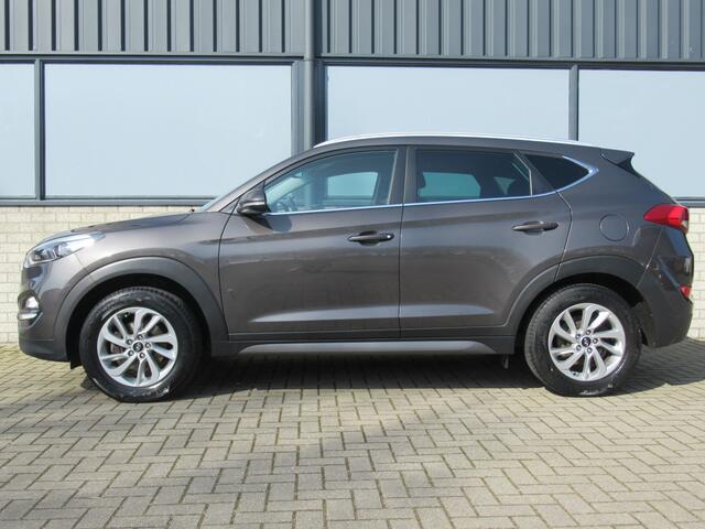 Hyundai TUCSON 1.6 GDi Comfort 2e eigen | tr.haak | navi | camera | PDC v+A | stoel verw