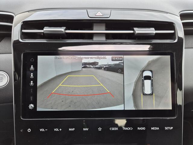Hyundai TUCSON 1.6 T-GDI PHEV 265pk Premium Sky 4WD Automaat / Glazen schuif- en kanteldak / Adaptief cruise control / Stuur-, en Stoelverwarming / Stoelventilatie / Apple Carplay Android Auto / Rondomzicht camera / Elektrische achterklep /