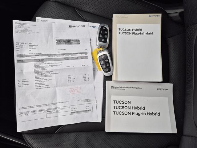 Hyundai TUCSON 1.6 T-GDI PHEV 265pk Premium Sky 4WD Automaat / Glazen schuif- en kanteldak / Adaptief cruise control / Stuur-, en Stoelverwarming / Stoelventilatie / Apple Carplay Android Auto / Rondomzicht camera / Elektrische achterklep /